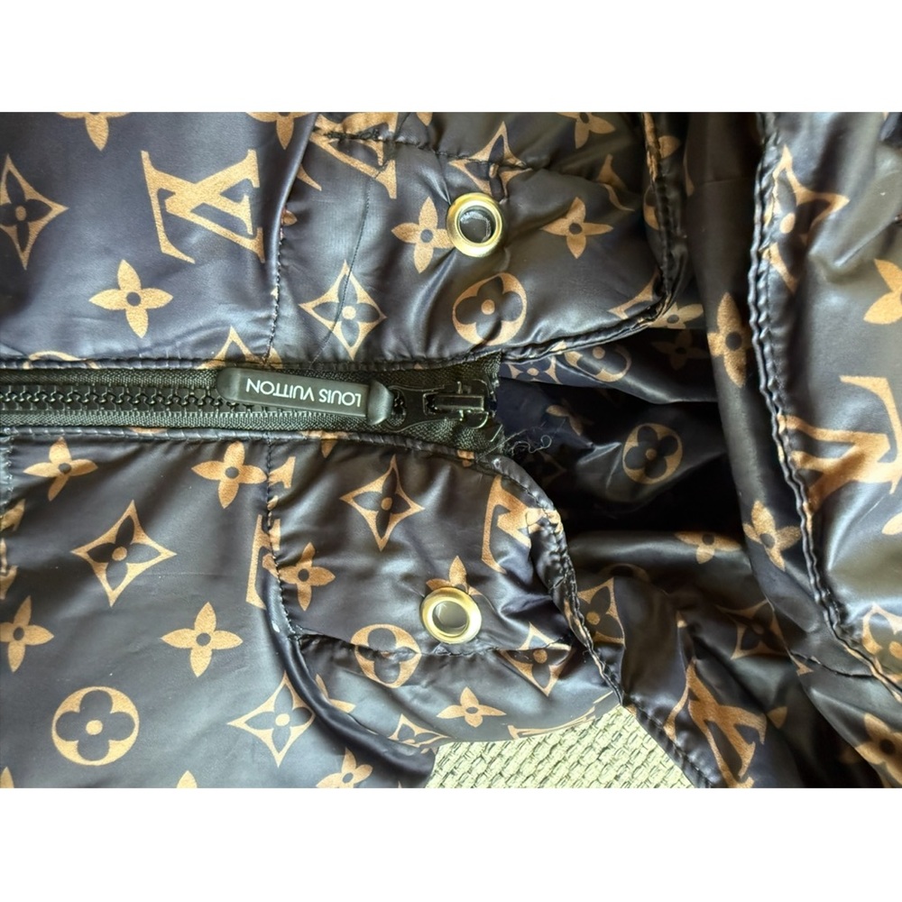 Louis Vuitton Black and Gold Monogram Jacket - Picture 5 of 5